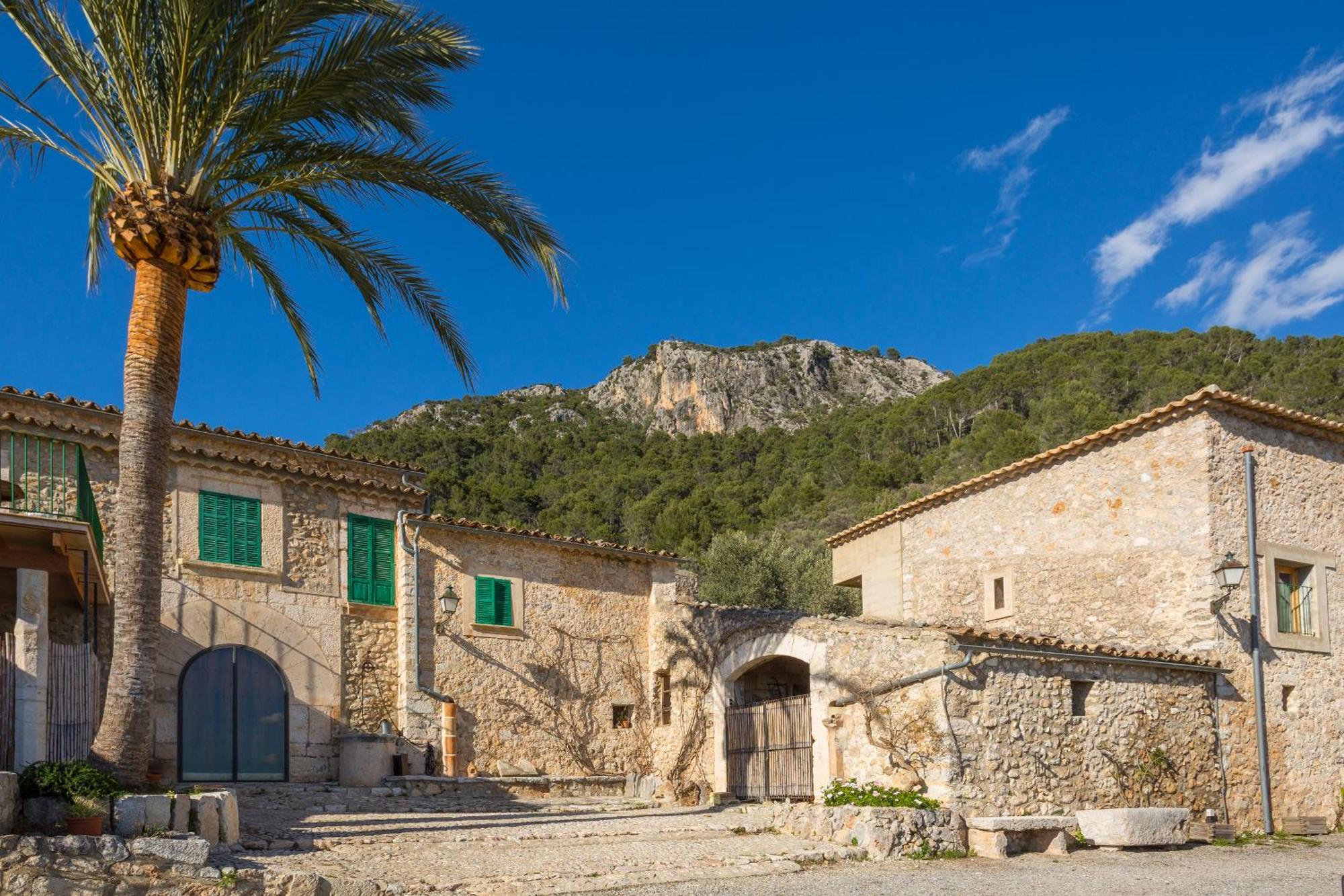 Hotel Finca Es Castell 4*