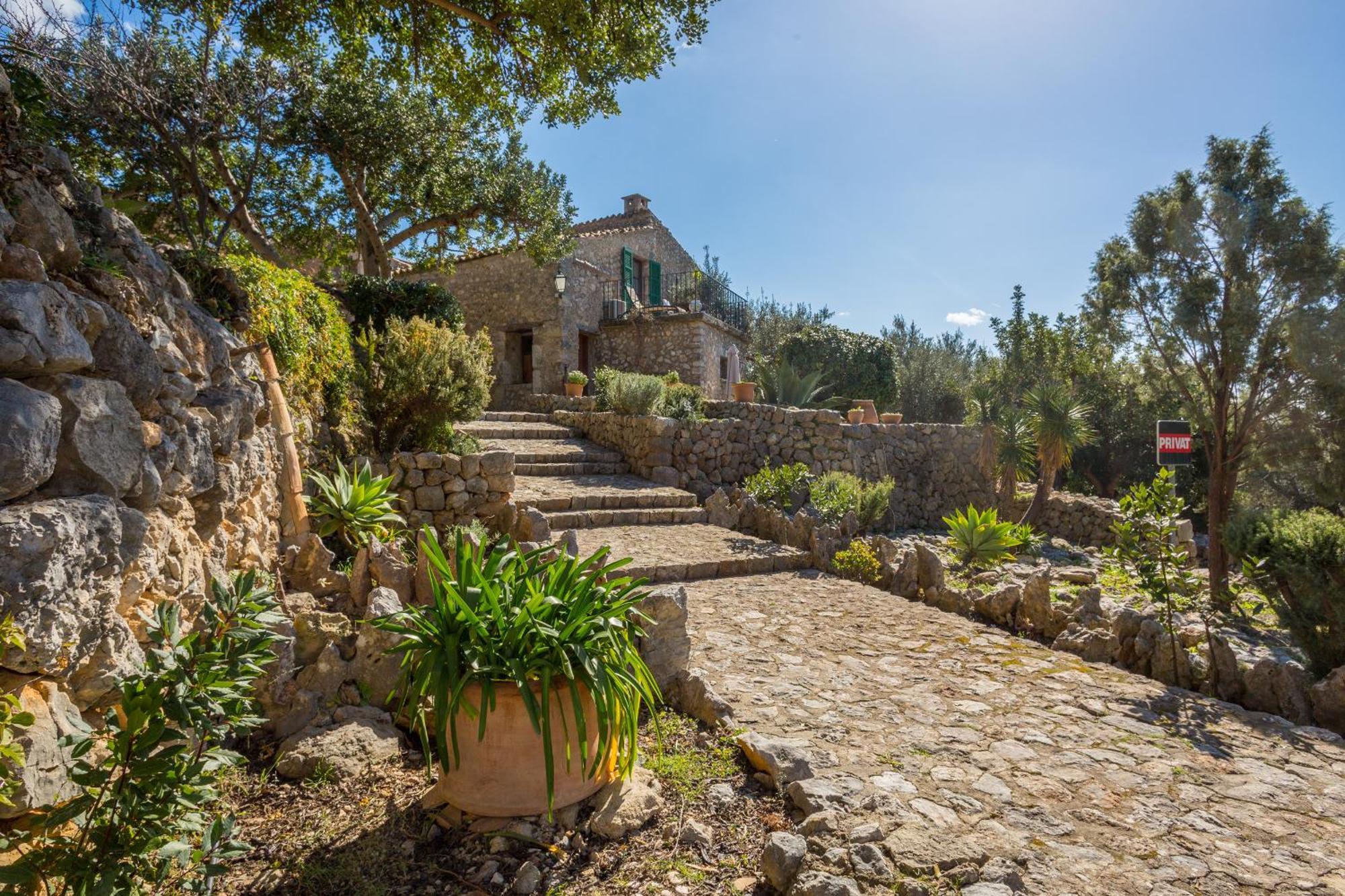 Finca Es Castell 4* Binibona
