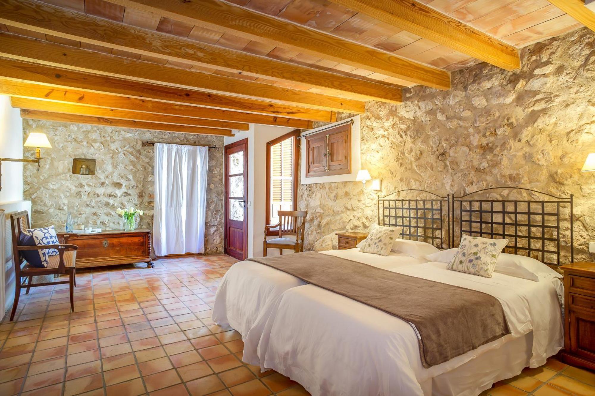 Finca Es Castell 4*