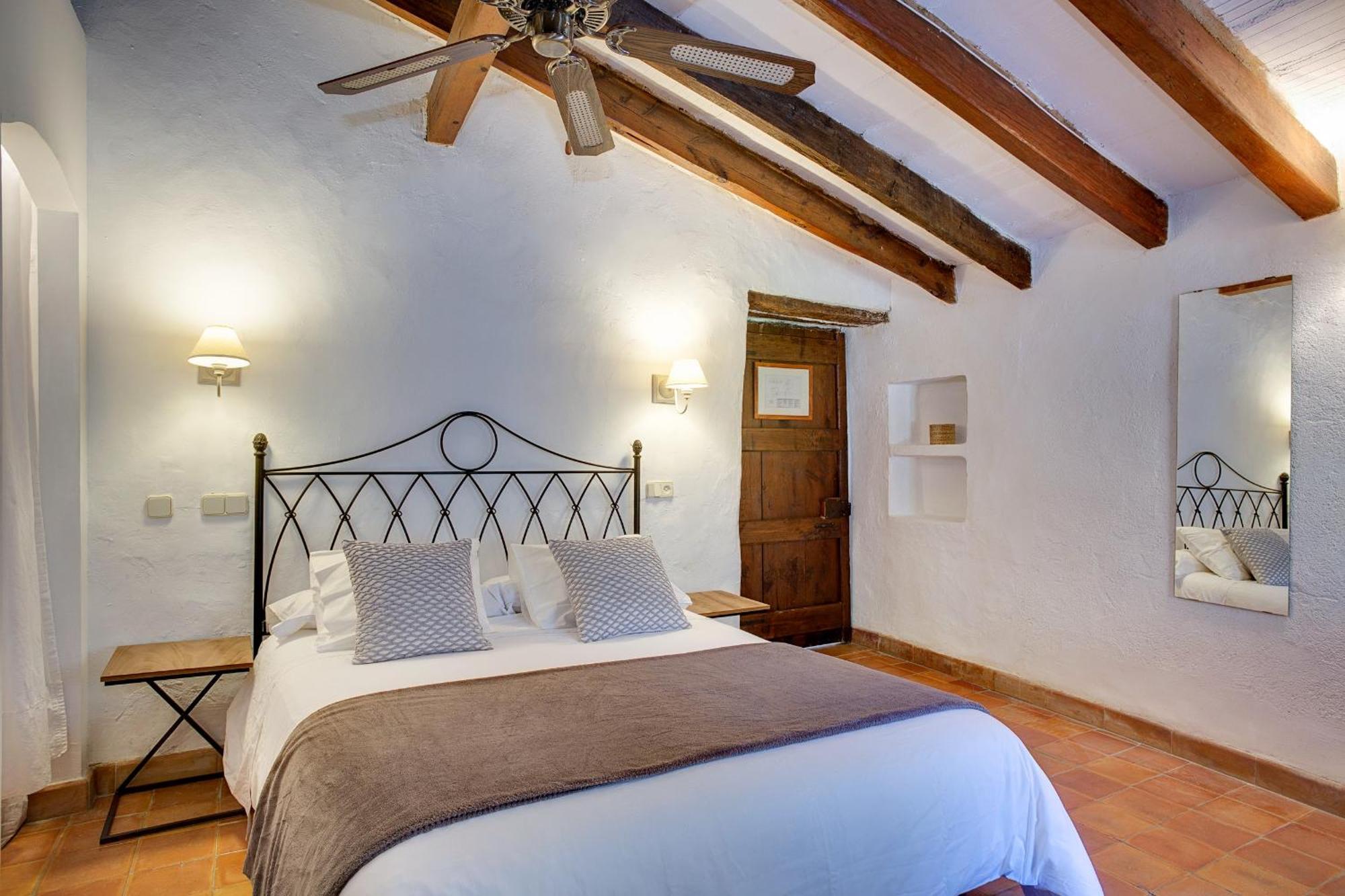 Finca Es Castell 4* Binibona
