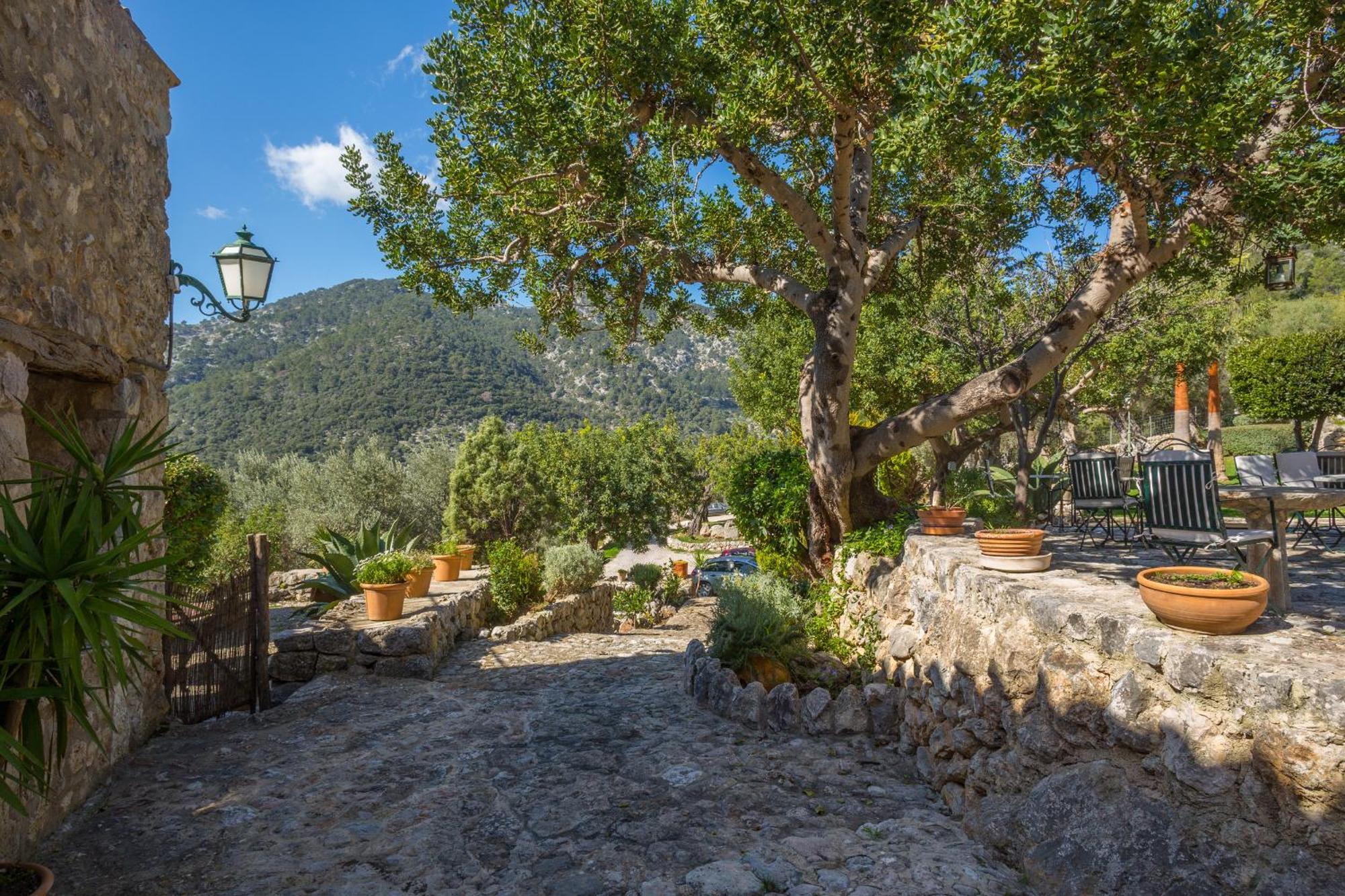 Hotel Finca Es Castell