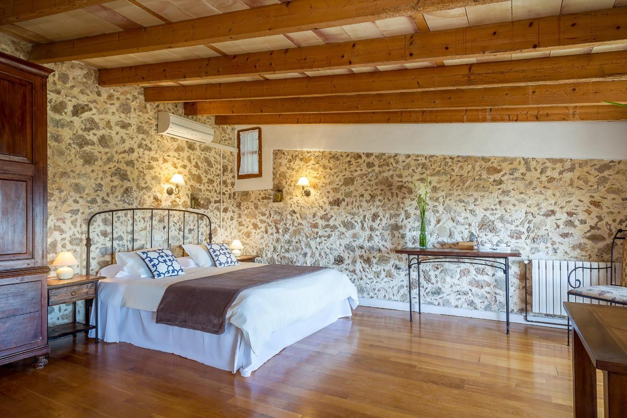 Finca Es Castell 4* Binibona