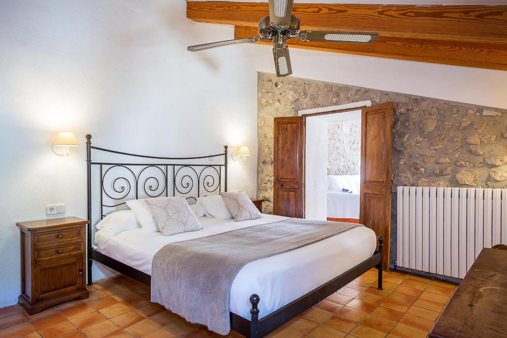 Hotel Finca Es Castell Binibona