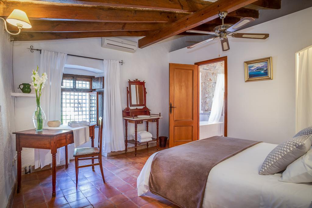 Finca Es Castell Binibona